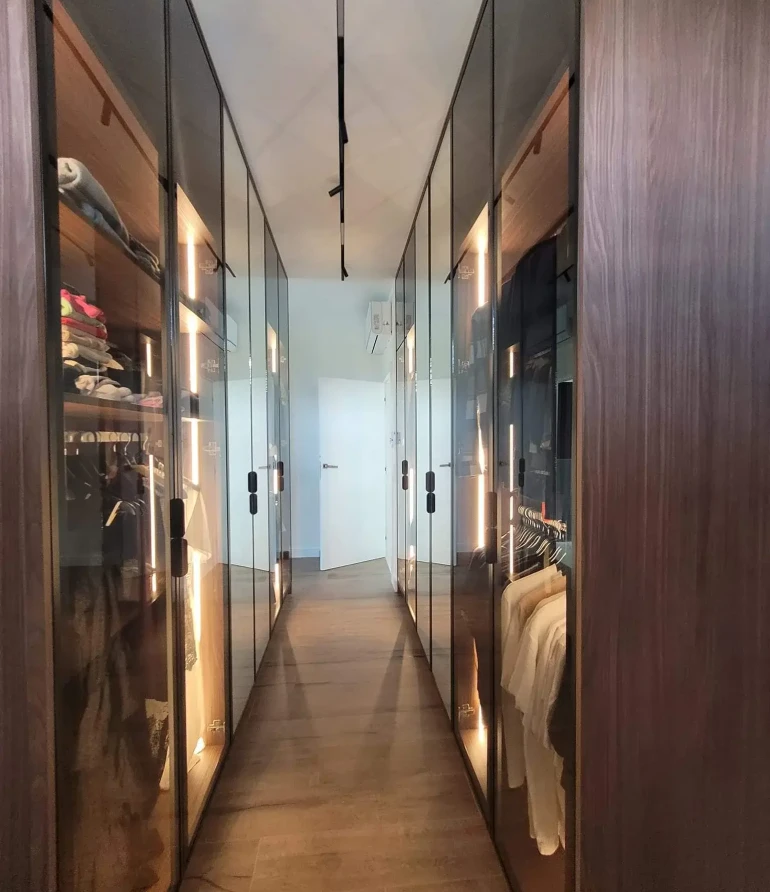 Walkin Closet Design by Mokxa Interior Designers Gurgaon Delhi NCR